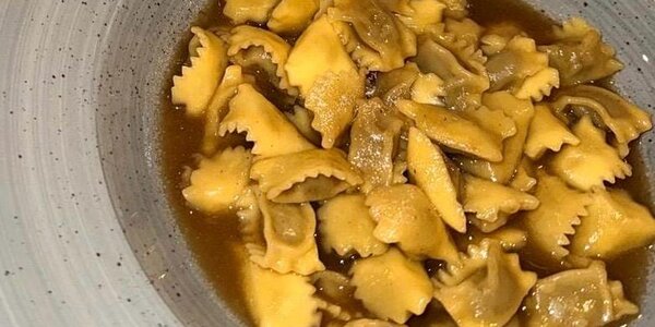 Agnolottini del plin al sugo d'arrosto