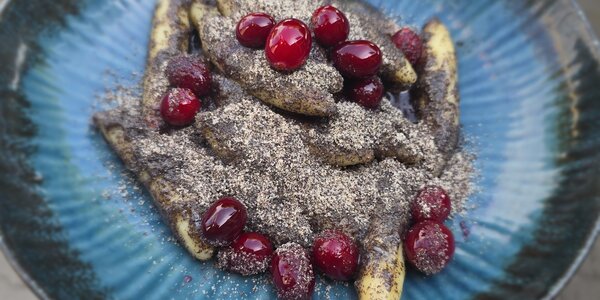 150g Homemade potato dumplings with poppy seeds or nuts