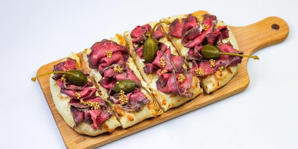 pizzetta with beef striploin, 