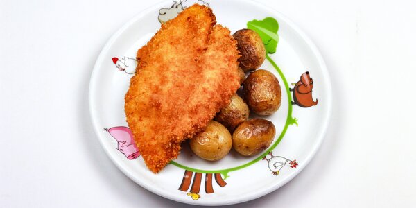 chicken schnitzel in panko breadcrumbs, 