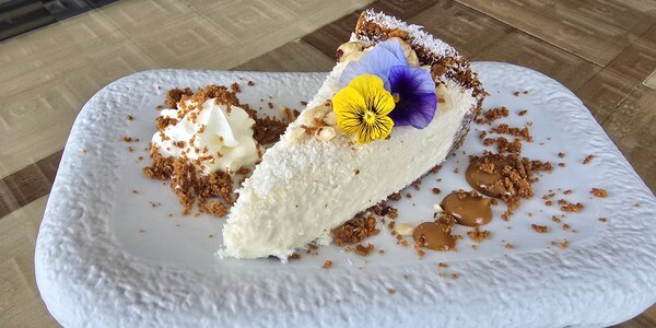 CHEESCAKE "RAFAELLO"