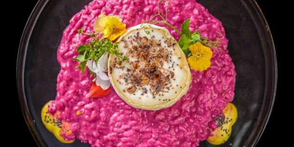 300g Beetroot risotto with goat cheese and wallnuts