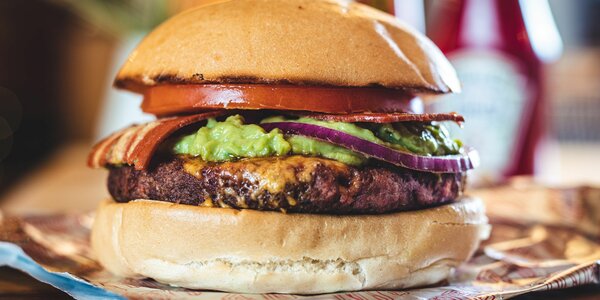 Veggie Burger | homemade | MAIN COURSE