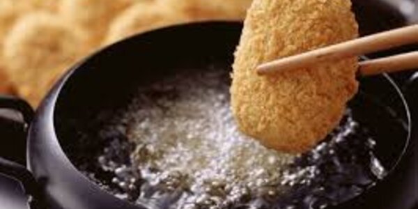 CROQUETA DE CALABAZA  JAPONESA / JAPANESE PUMPKIN CROQUETTE ( 2 PIEZAS / 2 PIECES )