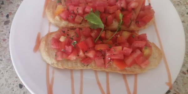 Tomato bruschetta