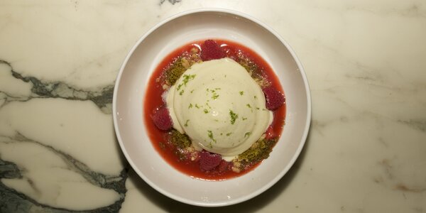 Vanilla mousse with Pistachio ice cream and Berries compote