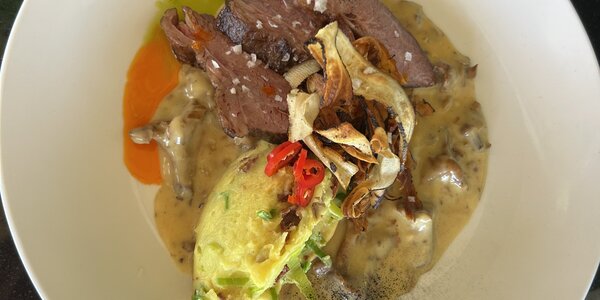 250g beef Picanha USDA prime sous vide with chanterelles sauce and mashed potatoes