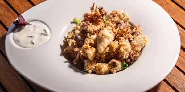 Moscardino Fritto e salsa tzatziki 