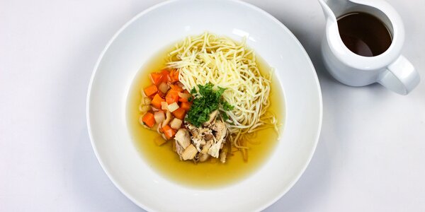 chicken broth with meat, 