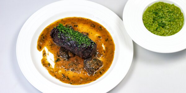 slow cooked beef cheeks and roasted morels, 