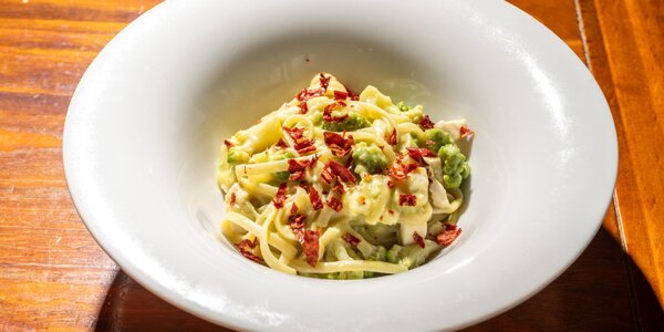 Linguina pesce bianco broccolo e peperone crusco