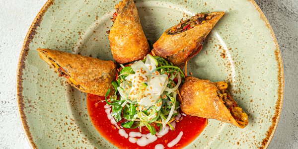 PEKING DUCK SPRING ROLLS