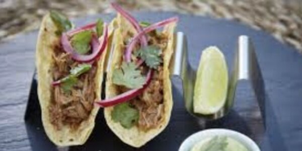 TACO DE CARNE (2 PIEZAS / 2 PIECES )