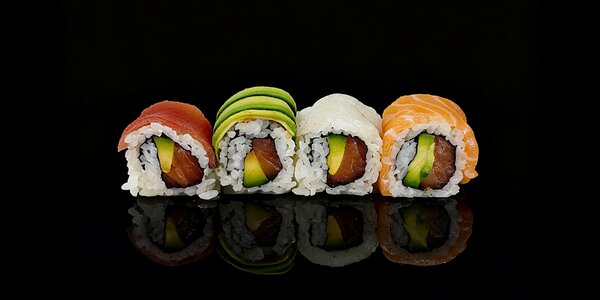 99. Rainbow roll 
