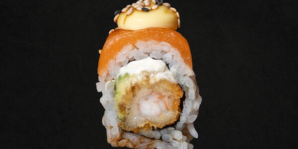 154 - Uramaki tempura di gamberone, philadelphia, salmone crudo e teriyaki [8 Pezzi]