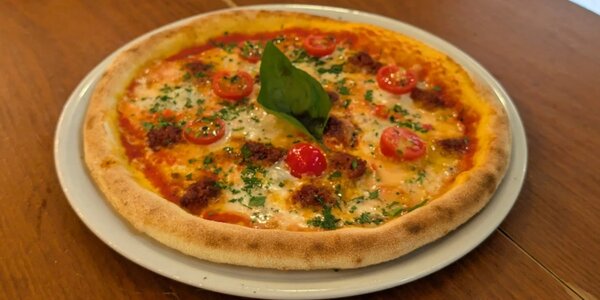 Pizza Lucifero
