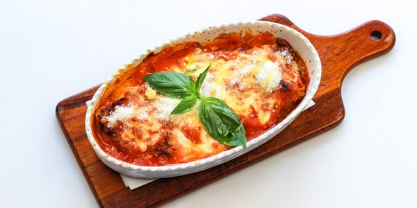 lasagne with beef bolognese ragout, 