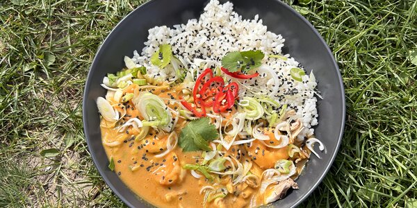 150g Thajské curry s krevetami, zeleninou a ryžou