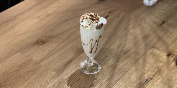 CARAMEL VANILLA SHAKE