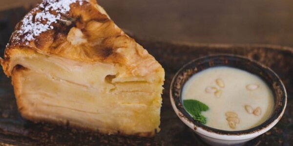 Torta di mele e crema alla vaniglia 