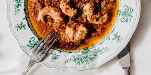 Sautéed prawns, tomatoes, garlic