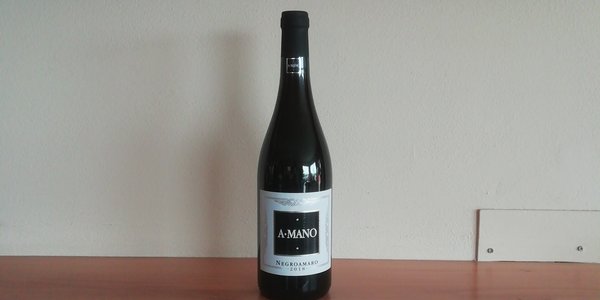 Negroamaro IGT  "A-Mano" 