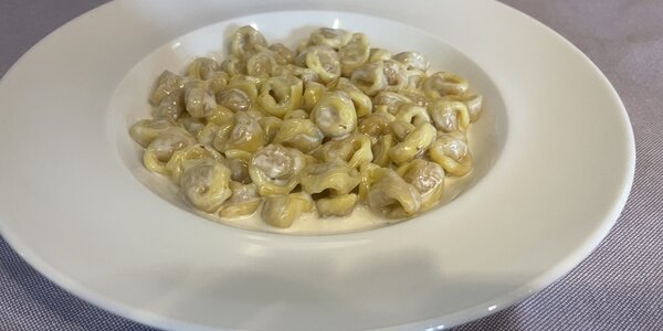 Tortellini alla panna 