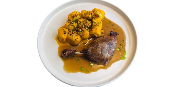 konfitované kačacie stehno a domáce gnocchi,