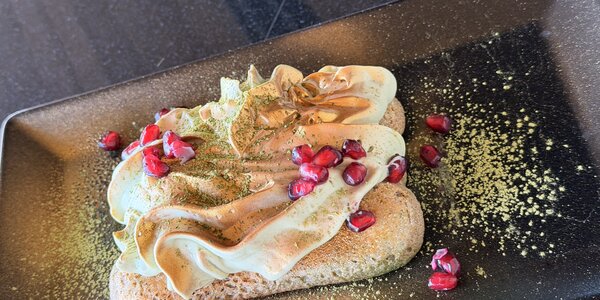 150g Pistachio and matcha tiramisu