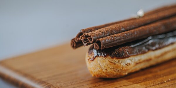 70% Chocolate Eclair