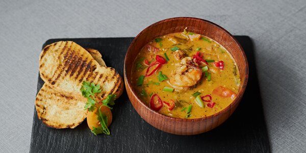 SPICY TOM YUM SOUP