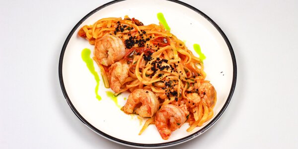 linguine s paradajkovou omáčkou, 