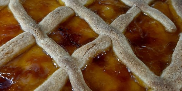 Crostata con burro d'alpe e le nostre marmellate