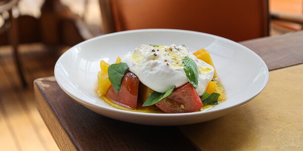 Burrata, Sweet Tomatoes & Basil
