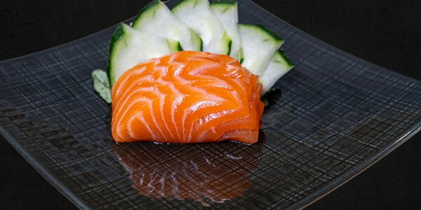 112 - Sashimi salmone