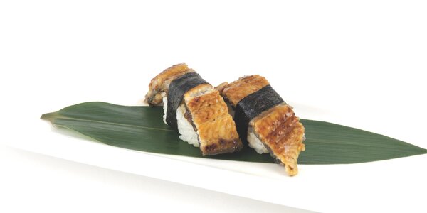 72. Nigiri anguilla 