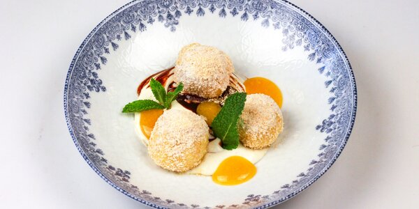 cottage cheese balls with vanilla mascarpone,