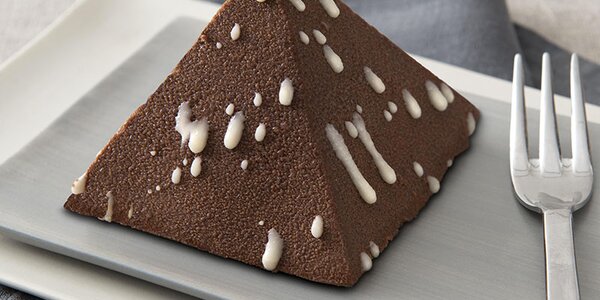 Piramide al cioccolato 
