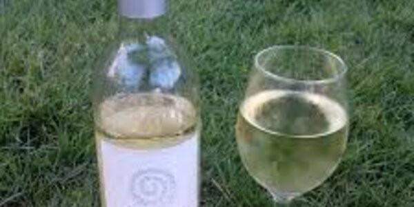 Pearly Bay Sweet White Wine 