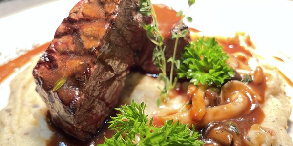 SOLOMILLO DE TERNERA // BEEF TENDERLOIN