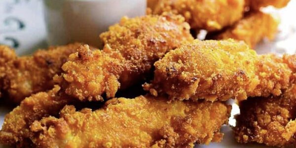 TIRAS DE POLLO (5 UNDS) | CHICKEN STRIPS (5 PIECES)