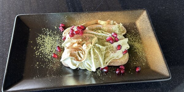 150g Pistáciové tiramisu s matchou 