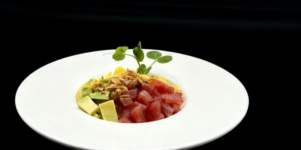 25B. Poke maguro 