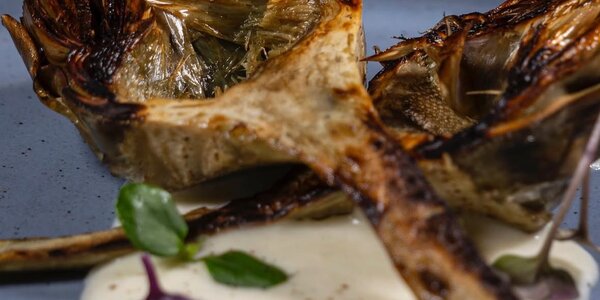 Carciofo arrostito e fonduta di pecorino 