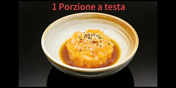 20. Tartare di salmone (1 porzione a testa)